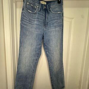 Madewell Women's Light Blue Straight Leg Jeans